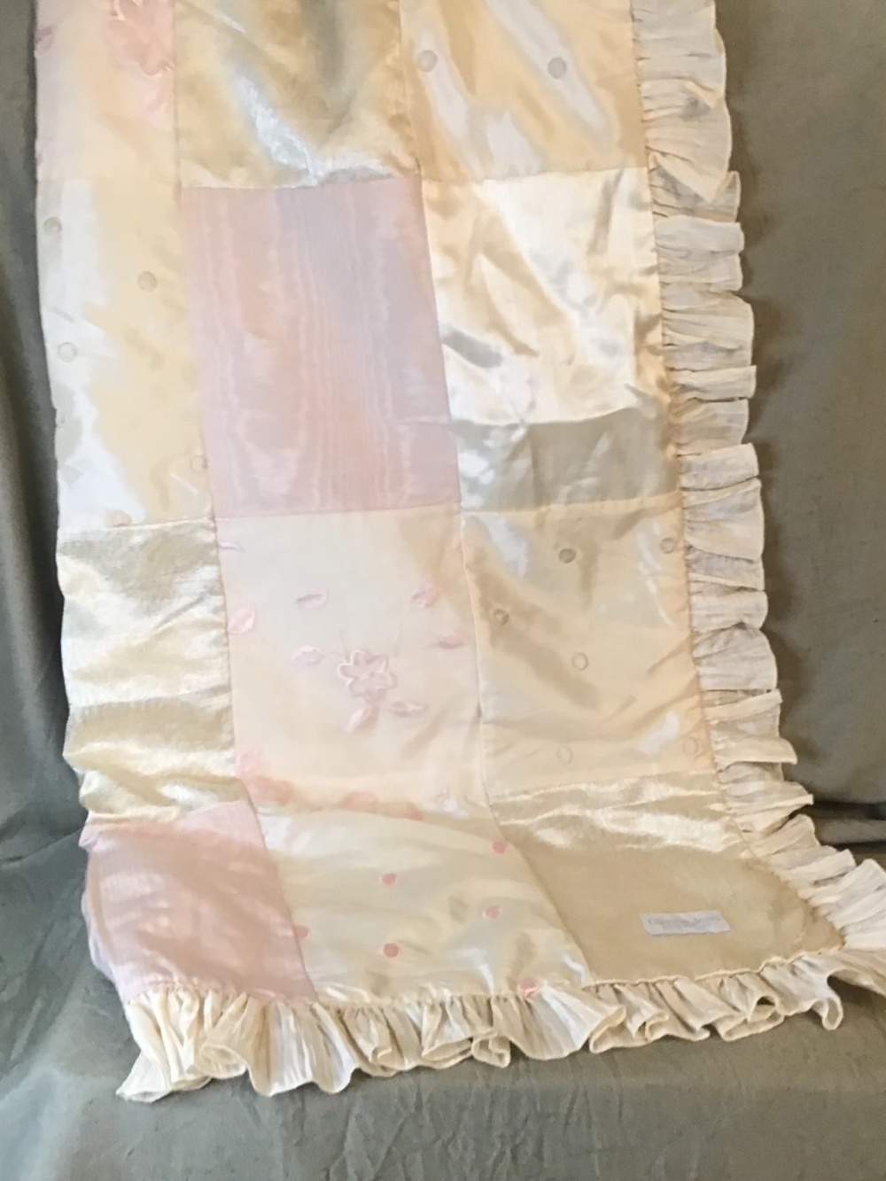 VTG Glenna Jean Ava Crib Collection Pink Patchwork Baby Blanket 33” x 42”